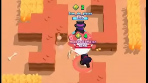 Mati es cojido por tremenda putos en un juego sexual