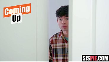Nonton Big Titty Stepsis thumbnail