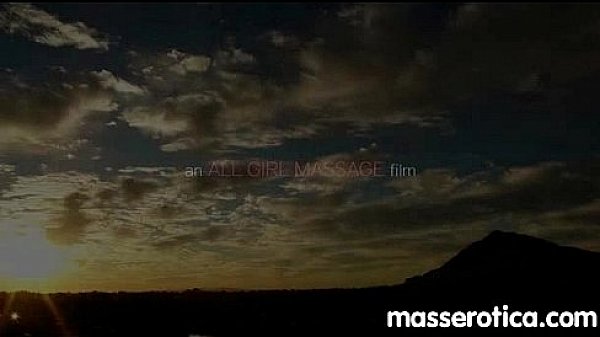 Nonton Young Girl Has Session With Horny Lesbian 25 thumbnail