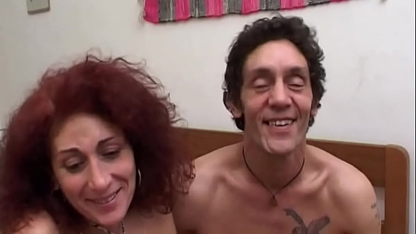 Play MP4 - He wants to destroy his wife's pussy with a sperm in her mouth