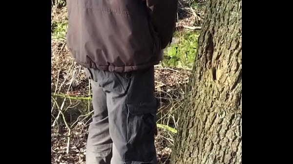 Play MP4 - Miskupa Gay-Pissing