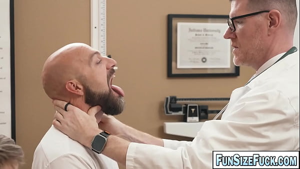 Play MP4 - INCREDIBLE&excl; Deepthroating ULTRASOUND gay doctor BIG DICK anal sex with Adam Snow and his boy Noah White&comma; Doctor Legrand Wolf and his assistant Sean Xavier&excl;