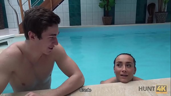 HUNT4K. La bellezza teenager Anna Rose è pronta per fare sesso per soldi dopo le procedure della_spa