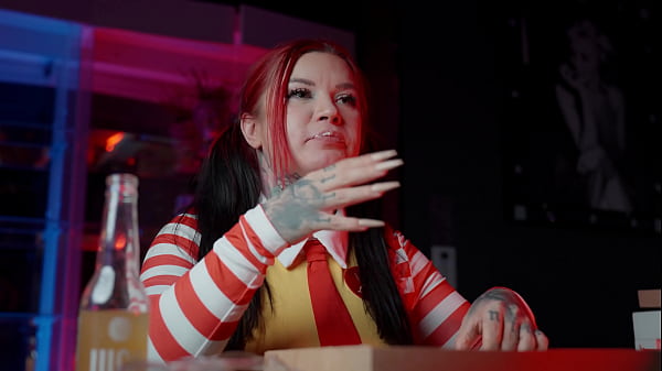 Infamous mukbang is baaaack sfw 