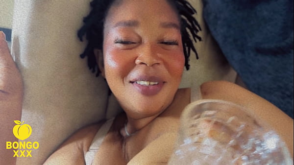 Nonton Horny Stepmother thumbnail