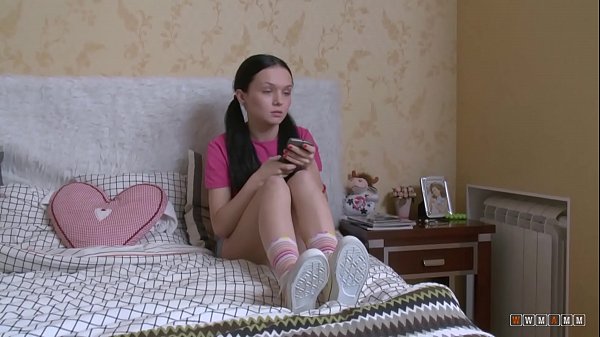 Play MP4 - Petite Teen Got a Thick Shaft Deep in Her Pink Tight Pussy