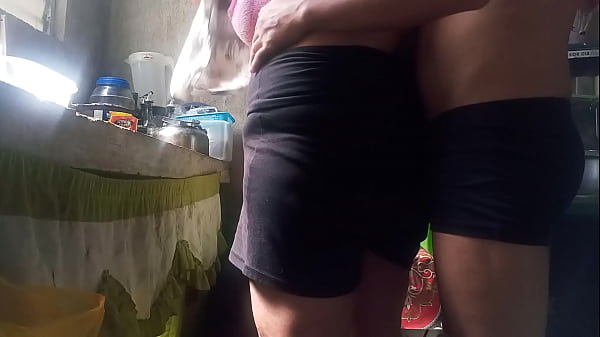 Play MP4 - Fucking my neighbor while cooking