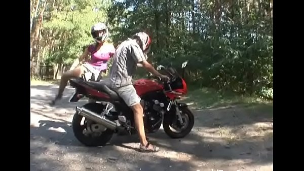 Nonton Wet Hole Of A Naughty Slut Finally Gets A Giant Dong Deep Inside thumbnail