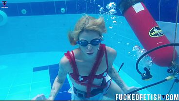 Sexy skinny blonde wetlook scuba new scene w52 