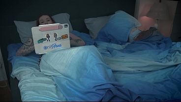 Nonton Redhead Stepmom Got Jealous Of My Sex Toy And Begged For My Real Dick thumbnail