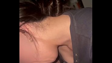 Play MP4 - Mi amiga universitaria