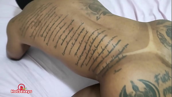 DOTADO METENDO A ROLA NO CUZINHO DO TREINADOR