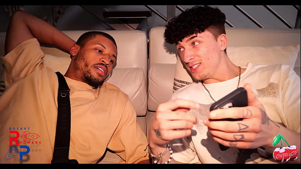 Nonton New Neighbors Jeyla Spice X Ethanseeks X Rocket Powers thumbnail