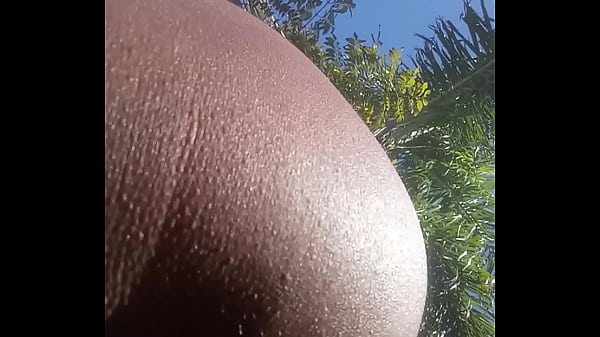Gosta de apanhar na banda, essa safada