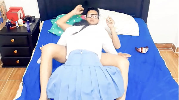 Play MP4 - Colegiala de Gran Culo Folla Con Su Profesor para pasar De A&ntilde;o