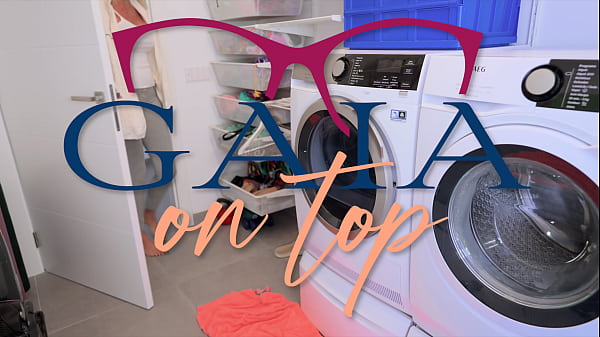 Nonton 316 | Milf & Neighbor | Anal Fuck | Piss In Legging thumbnail