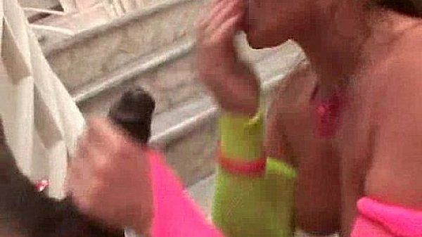 This girl should provide water in the desert 5