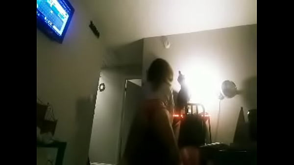 Play MP4 - Fucking on the couch