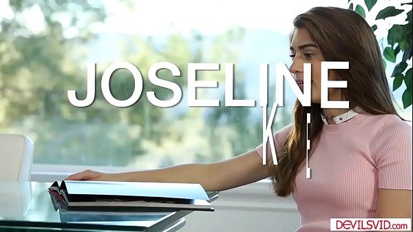 Teen babe fucking her classmates