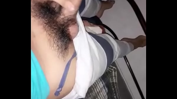 Me masturb&oacute; en el ba&ntilde;o cuando estoy solo 