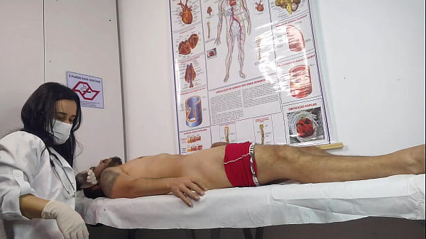 Enfermeira tem seu primeiro paciente comereção