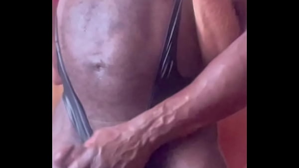 Interracial Muscle Nipple & BBC Worship Session
