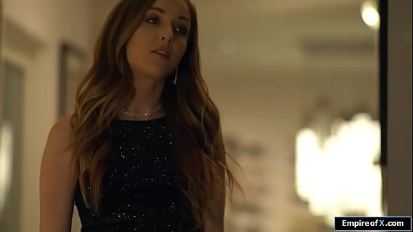 Ablack guy makespetite_blonde squirt