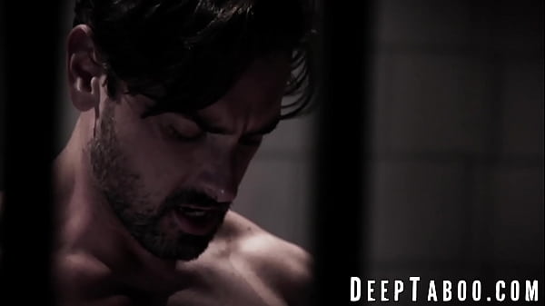 Slutty teen Eliza Jane has taboo fucksessionwith cousin