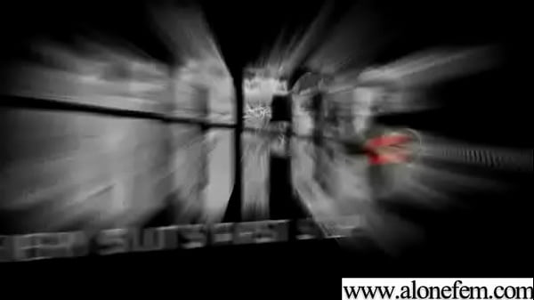 Nonton Freak Amateur Girl Insert Toys In Her Pussy Movie-26 thumbnail