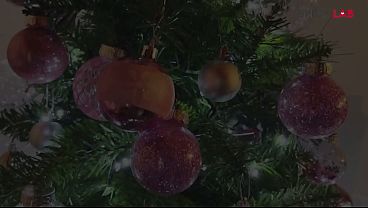 Nonton Voyeur Stepson Has Anal Threesome And Dp With His Father's Girlfriend thumbnail