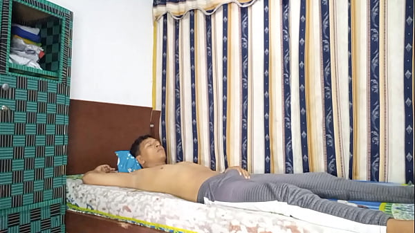 Nonton La Mejor Forma De Comenzar El Dia Es Cogiendote El Sabroso Y Jugoso Co&ntilde;o De Tu Hermanastra Y Llenarle La Boca De Tu Leche thumbnail