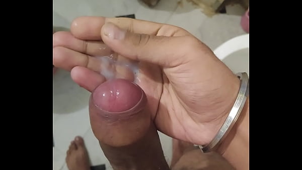 Play MP4 - After Shave masturbate