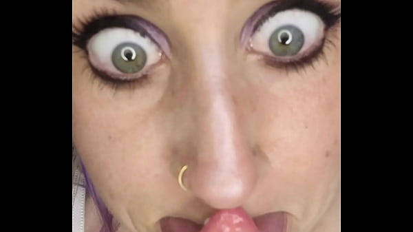 Me puse todalinda para hacerme la colita sólita