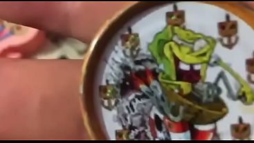 Dado presume ser el m&aacute;s grande fan de bob esponja 