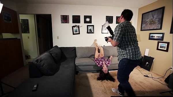 Bonnie sucks cock for photos 