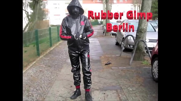 090 Rubber Gimp Berlin 2