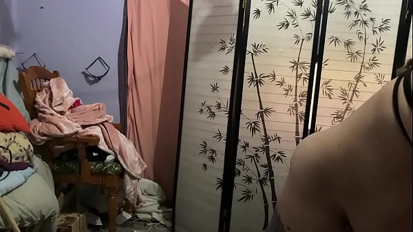 Pinky Getting Her Hole Filled While Tied On Her 3rd Live thumbnail