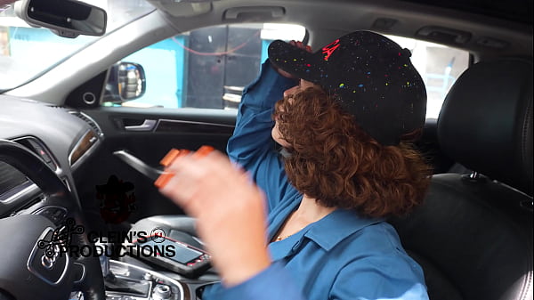 Nonton Arreglame La Maquina thumbnail