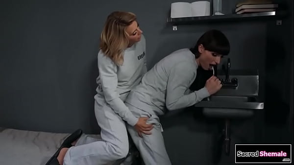 Trans prisoner Natalie Mars anal toyed