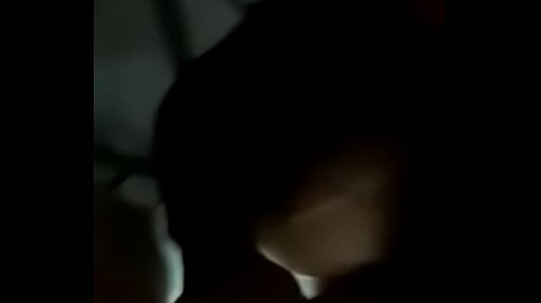 Pamela_Ferrary_chupandocacete_e bebendo leitinho