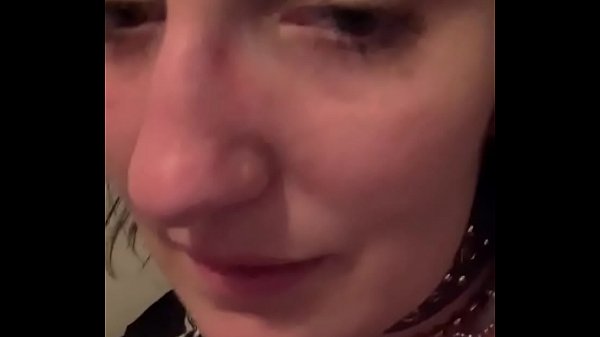 Play MP4 - Candid Sandra gets her fat pussy munched before bedtime tuck-in