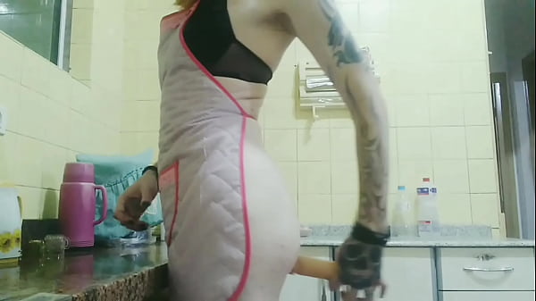 Sissy Mavka - Naked Apron Housewife thumbnail