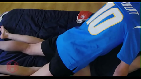 Play MP4 - STR8 MARRIED TWINK