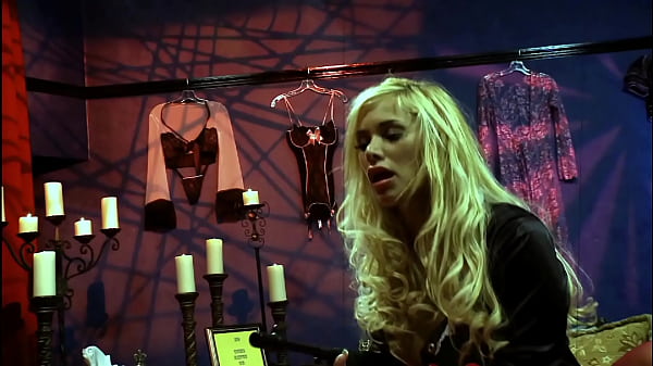 Shyla Stylez And Alexis Texas Got To Do It All In This Kinky Scene thumbnail