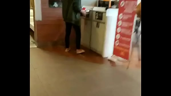 TAIWAN SENIOR h. MAKE FUN AT MACDONALD