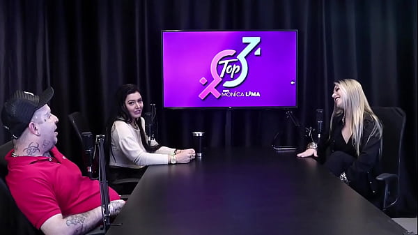 As Pessoas Querem Ver Mais A Buceta Dela, E J&aacute; Gravou V&aacute;rias Garotas - Melody Antunes thumbnail