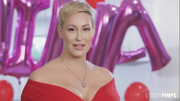 Asian Babe Vina_Sky Gets Interviewed in an Exclusive Scene