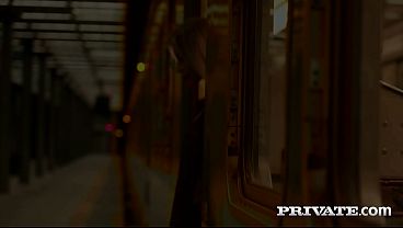 Nonton Annabelle Blue Discovers Vagin thumbnail