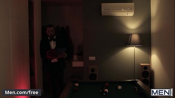 Play MP4 - &lpar;Tyler Berg&rpar; Eats Barebacked &lpar;Matt Anders&rpar; Round Amazing Ass - Men&period;com