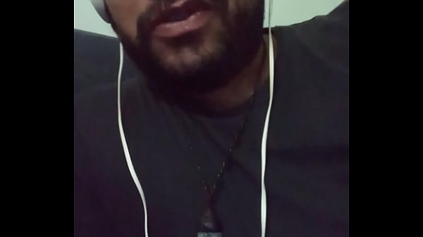 Bia gozada do peludo